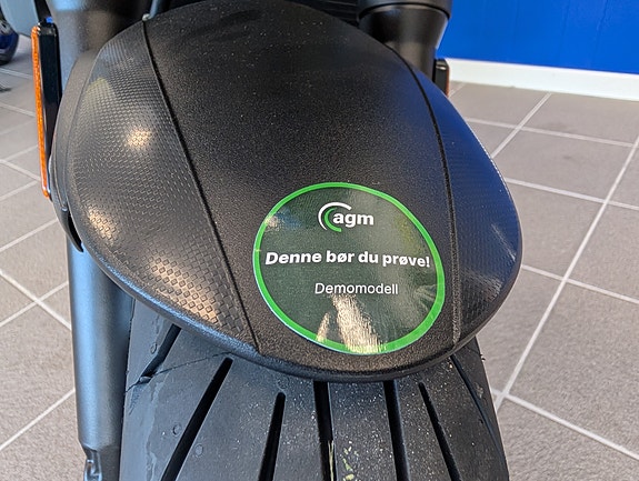 Suzuki SV7GX - kun gått 61 mil med Cruisecontroll 5 of 6