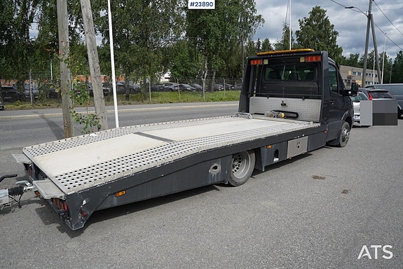 Mercedes-Benz Sprinter 519 – Bilfrakter med henger 3 of 29
