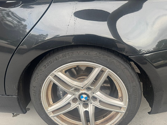 BMW 320d 8 of 12