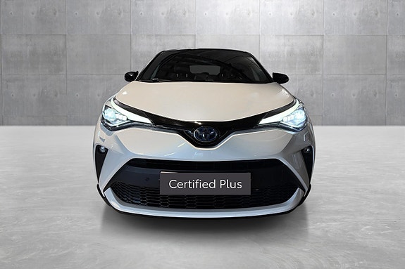 Toyota C-HR 8 of 22