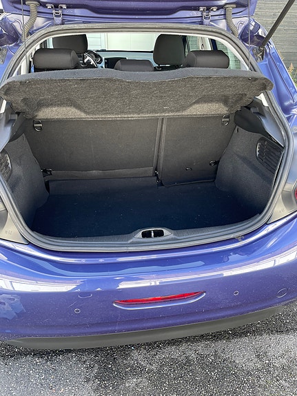 Peugeot 208 6 of 12