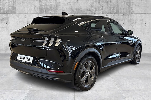 Ford Mustang Mach-E 5 of 23