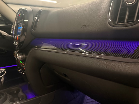 MINI Countryman Cooper SE 16 of 30