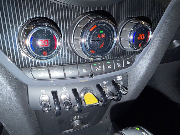 MINI Countryman Cooper SE 26 of 30