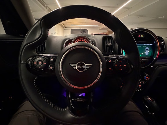 MINI Countryman Cooper SE 23 of 30