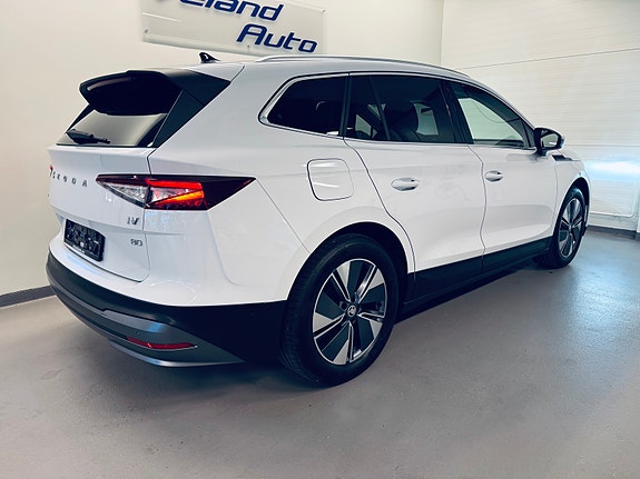 Skoda Enyaq 7 of 29