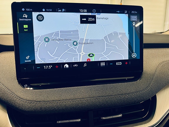 Skoda Enyaq 14 of 29