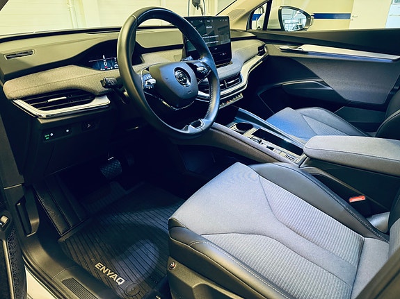 Skoda Enyaq 12 of 29