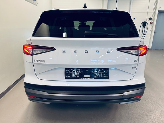 Skoda Enyaq 8 of 29