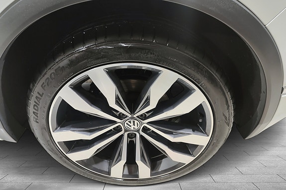 Volkswagen Tiguan 17 of 20
