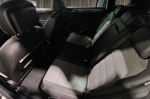 Volkswagen Tiguan 15 of 20