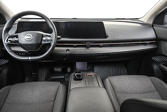Nissan Ariya 15 of 30