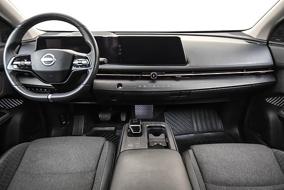 Nissan Ariya 13 of 29