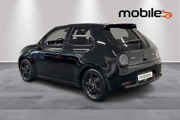 Honda e 21 of 25