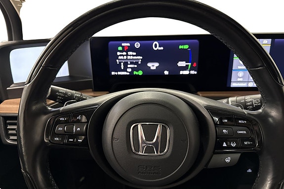 Honda e 9 of 25