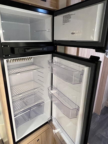 Sunlight T68, 9 tr. AUTOMAT, 2 ENKLE SENGER, KROK, AC bodel, SOLPANEL, TV ++ 29 of 30