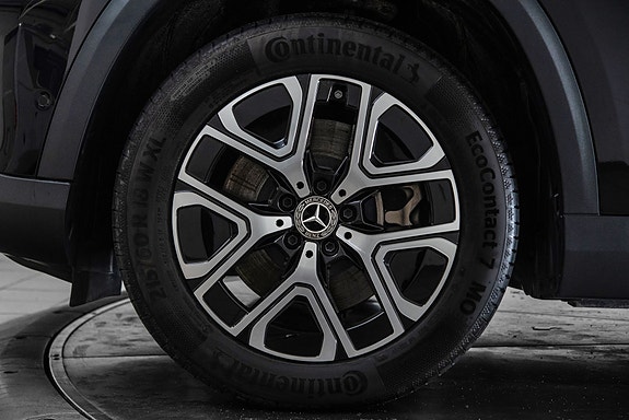 Mercedes-Benz GLB35 10 of 26