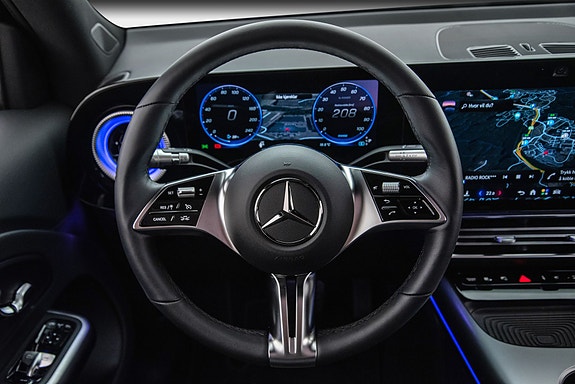 Mercedes-Benz GLB35 14 of 26
