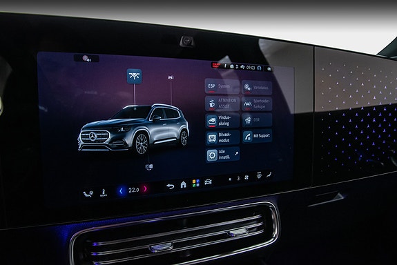 Mercedes-Benz GLB35 26 of 26
