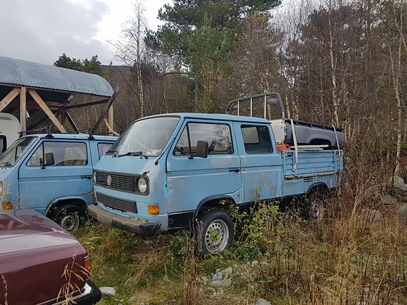 Volkswagen Transporter 2 of 4