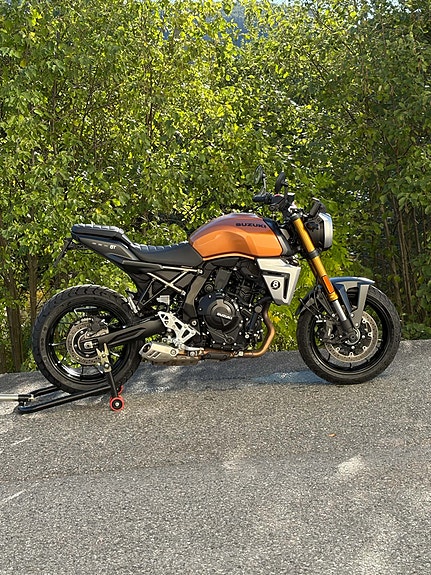 Suzuki GSX-8T 11 of 29