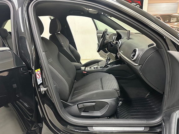 Audi A3 28 of 30