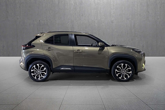 Toyota Yaris Cross 6 of 18