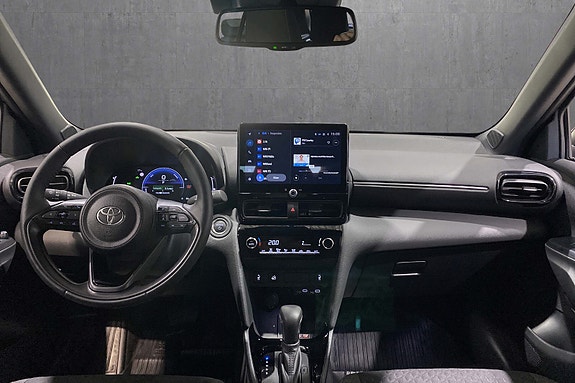 Toyota Yaris Cross 9 of 18