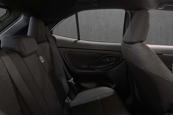 Toyota Yaris Cross 16 of 18