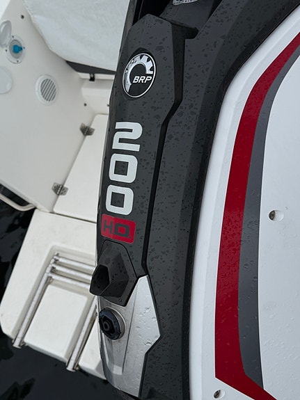 Evinrude G2 200H.O. 3 of 5
