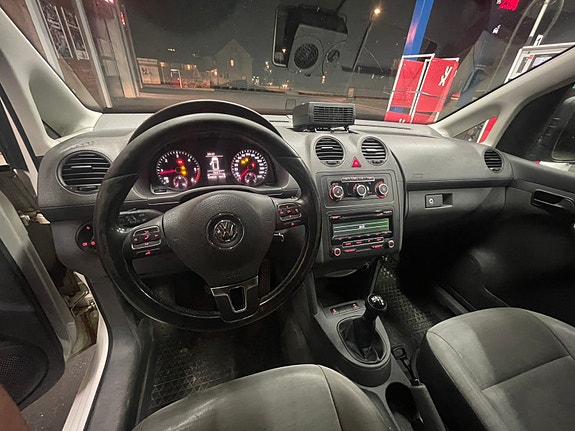 Volkswagen Caddy 15 of 15