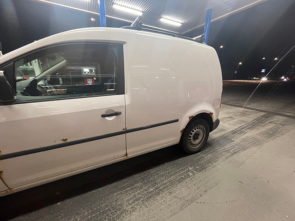 Volkswagen Caddy 13 of 15