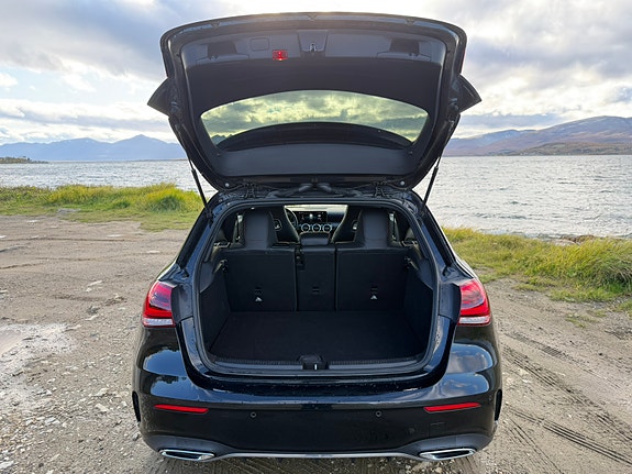 Mercedes-Benz A250 e 10 of 20