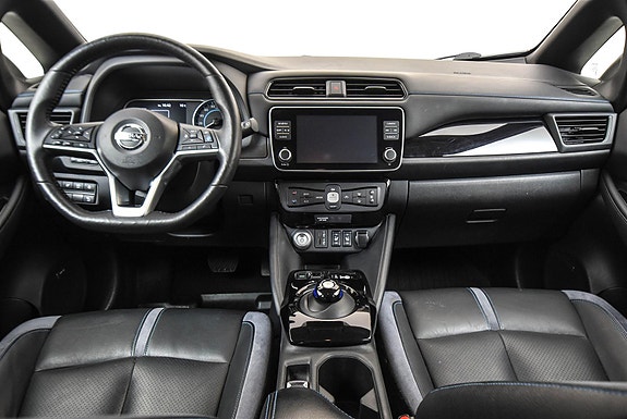 Nissan Leaf 14 of 30