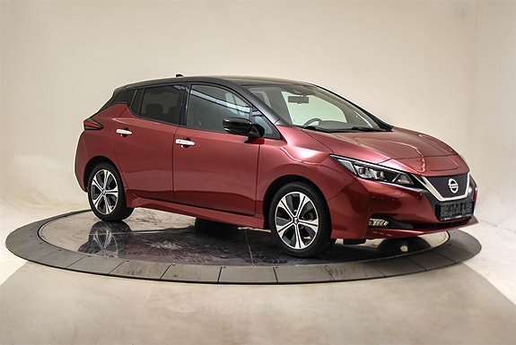 Nissan Leaf 2 of 30