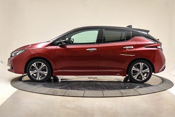 Nissan Leaf 6 of 30