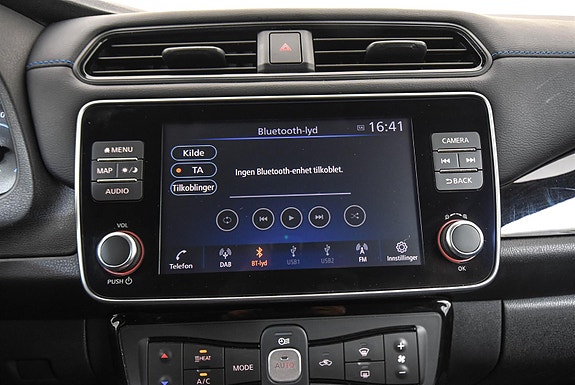 Nissan Leaf 26 of 30