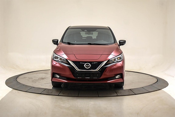 Nissan Leaf 3 of 30