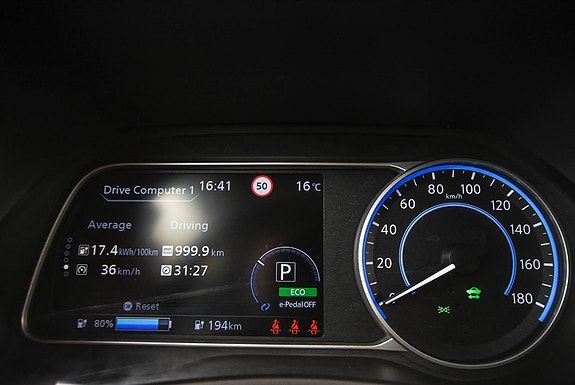 Nissan Leaf 23 of 30