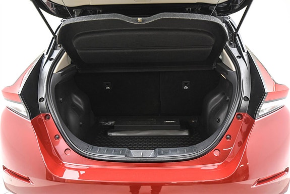 Nissan Leaf 10 of 30
