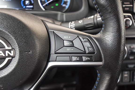 Nissan Leaf 14 of 27