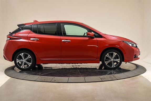 Nissan Leaf 5 of 27
