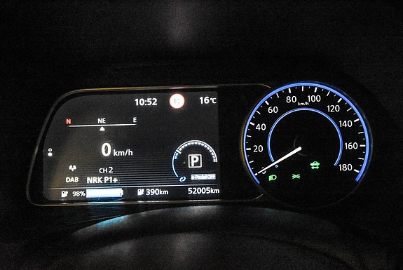 Nissan Leaf 16 of 27