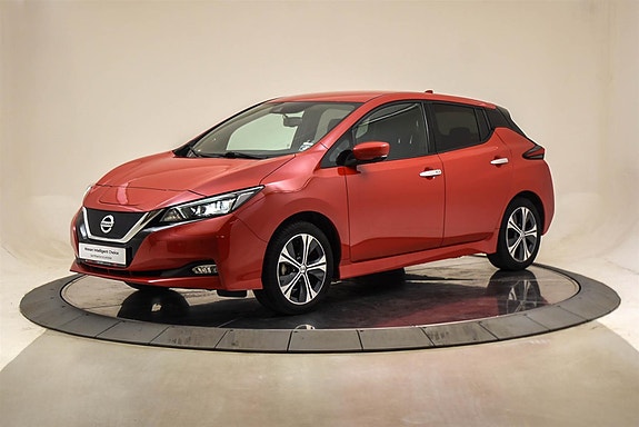 Nissan Leaf 9 of 27