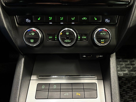 Skoda Octavia 27 of 30