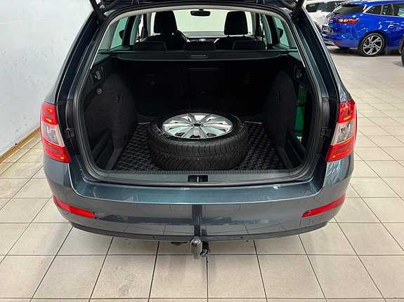 Skoda Octavia 15 of 30