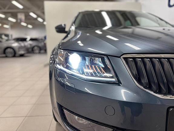 Skoda Octavia 7 of 30