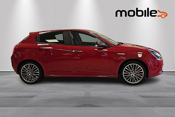 Alfa Romeo Giulietta 2 of 25