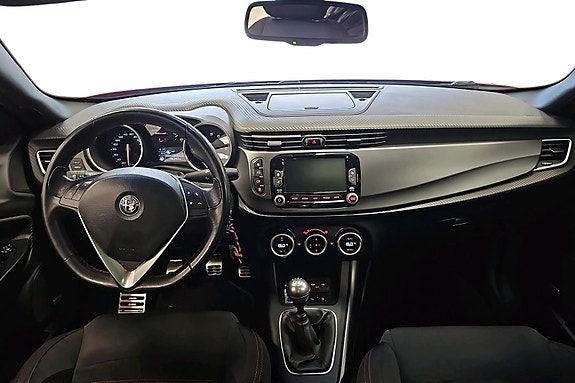 Alfa Romeo Giulietta 6 of 25