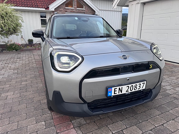 MINI Aceman SE 5 of 30
